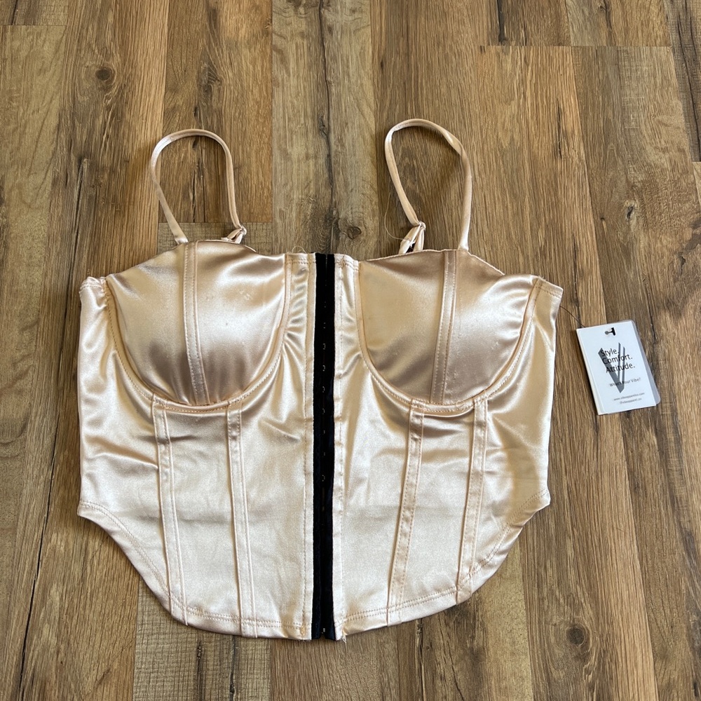 vibe sportswear busterier  bra underwire padded